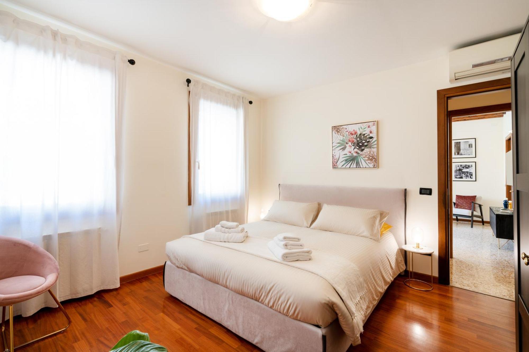Elegante E Luminoso, Spazio Esterno Privato Veneza Exterior foto