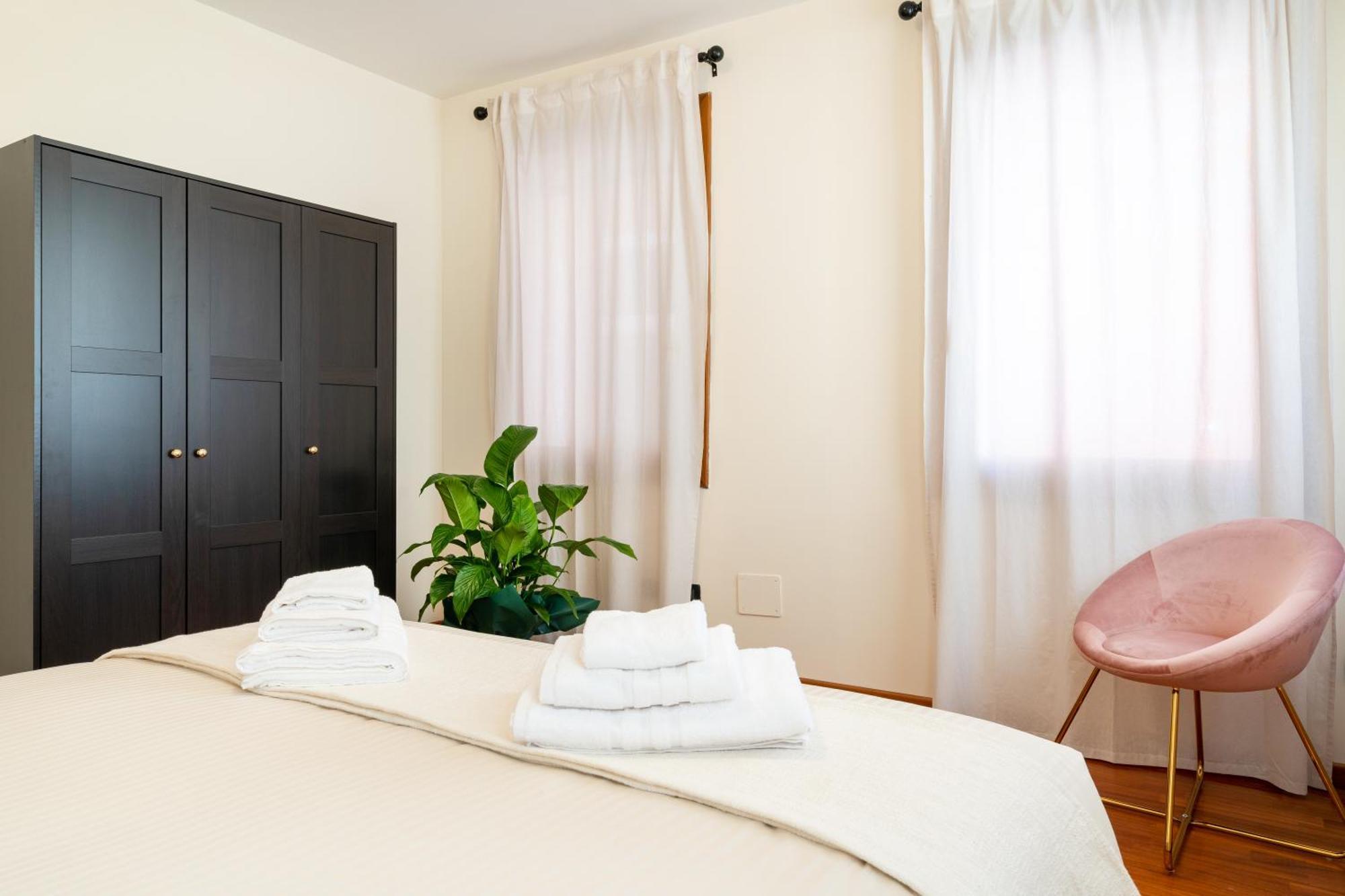 Elegante E Luminoso, Spazio Esterno Privato Veneza Exterior foto