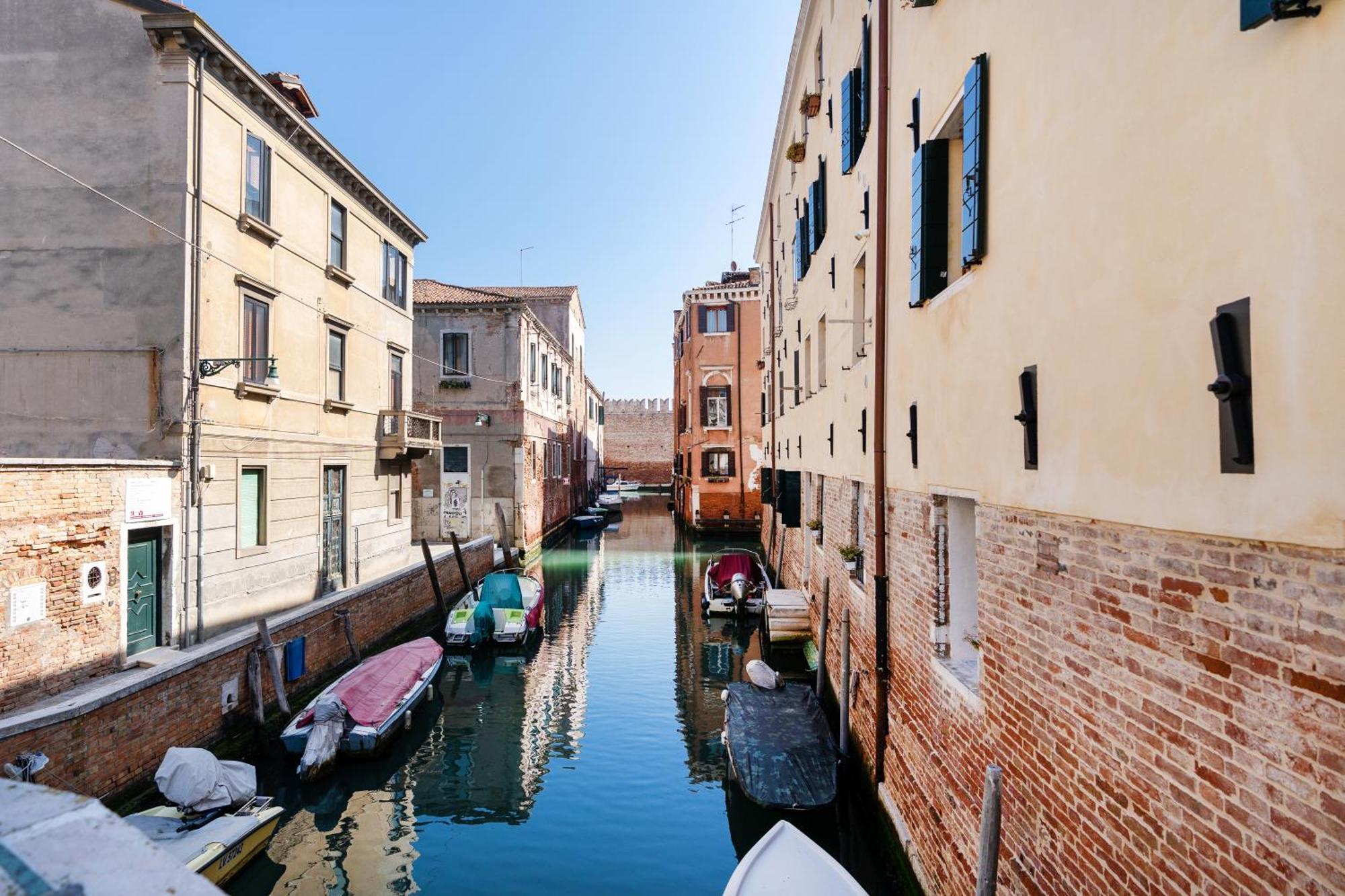 Elegante E Luminoso, Spazio Esterno Privato Veneza Exterior foto